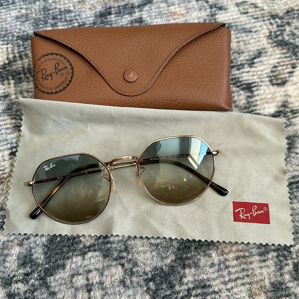 Ray-Ban Gold and Black Classic Sunglasses